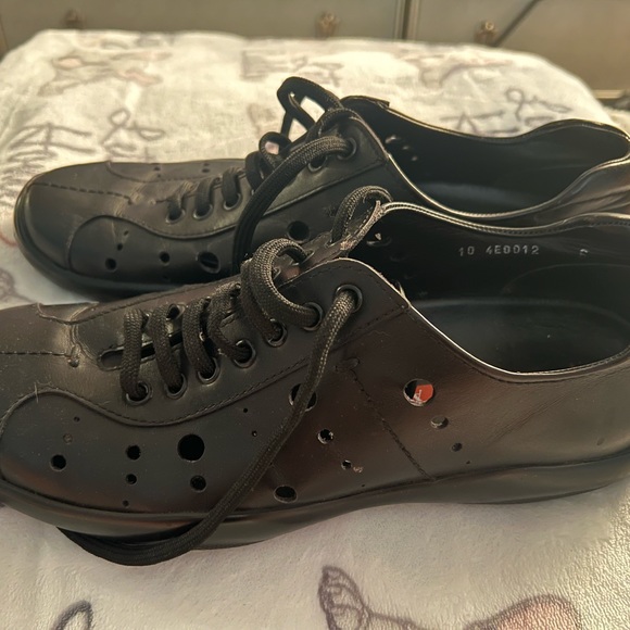 Men PRADA shoes good condition - Picture 4 of 7